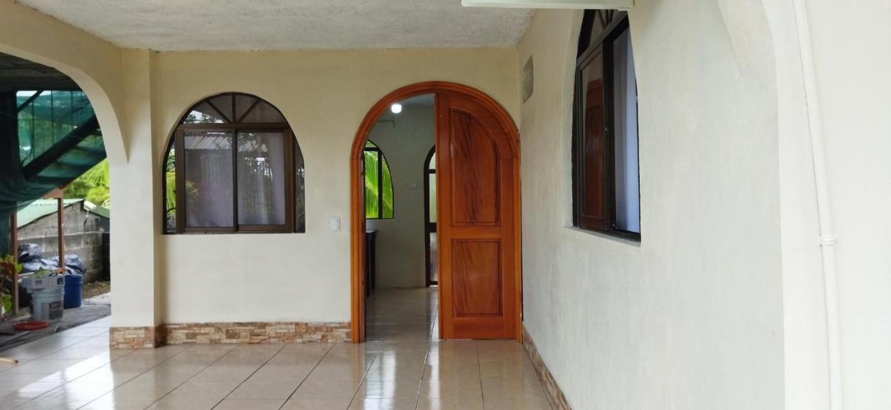 Alinas House Apartment La Fortuna Bagian luar foto